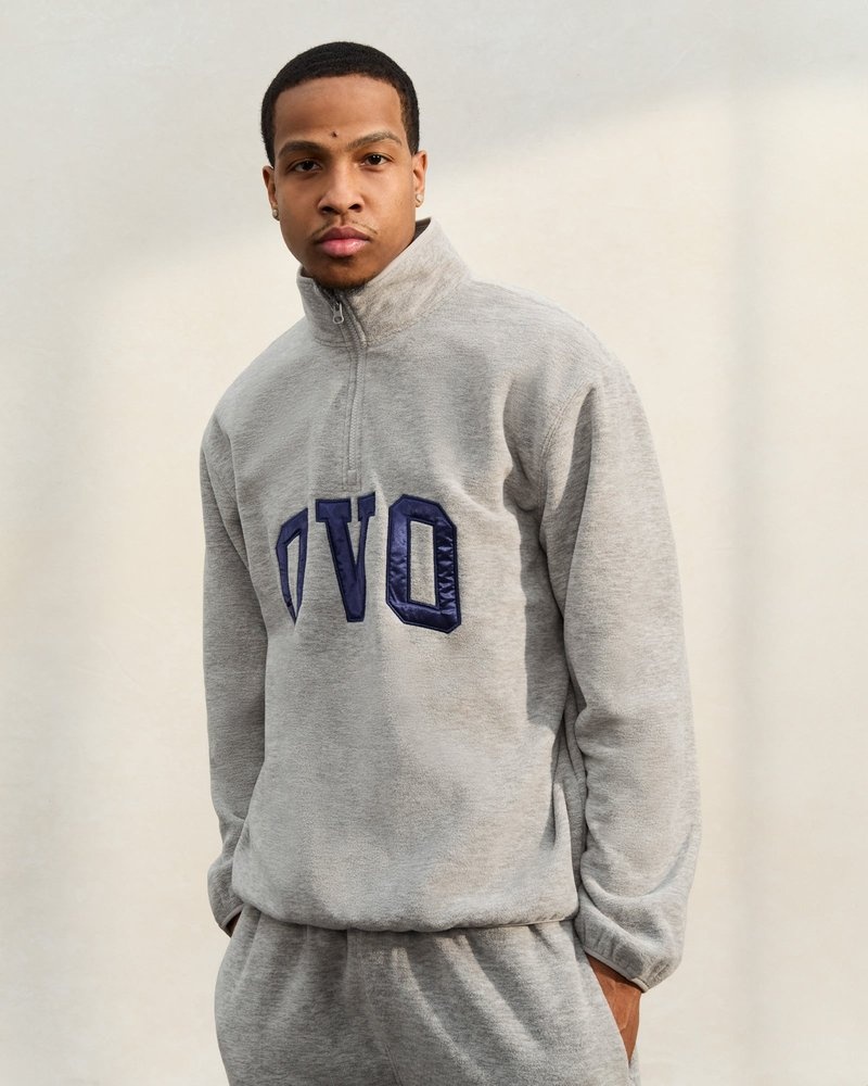 maglioni felpa con collo alto e zip a un quarto con logo ad arco ovo di octobers very own grigia