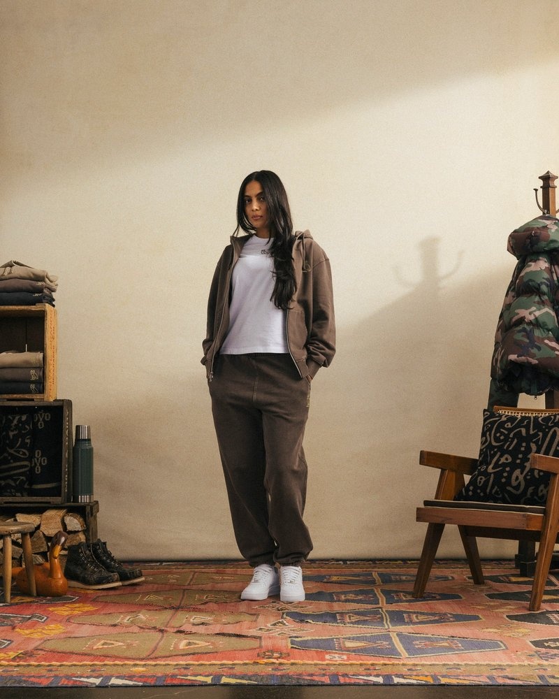 pantaloni della tuta ovo muskoka garment dyed relaxed fit di octobers very own marroni